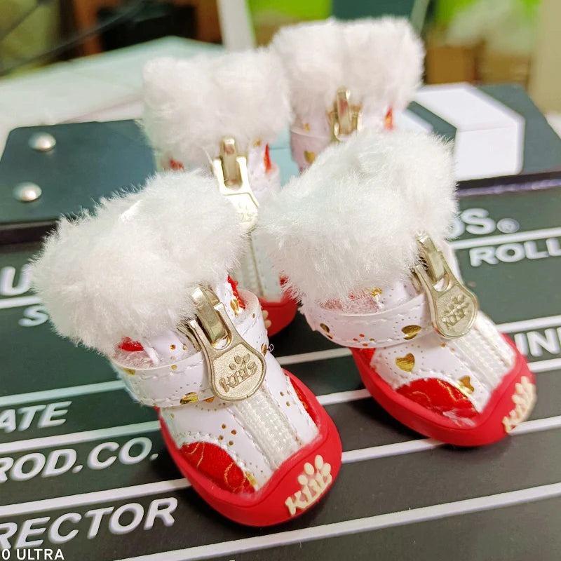 The AeroStep™ Pet Snow Boots for Dogs & Cats (4-Pack)