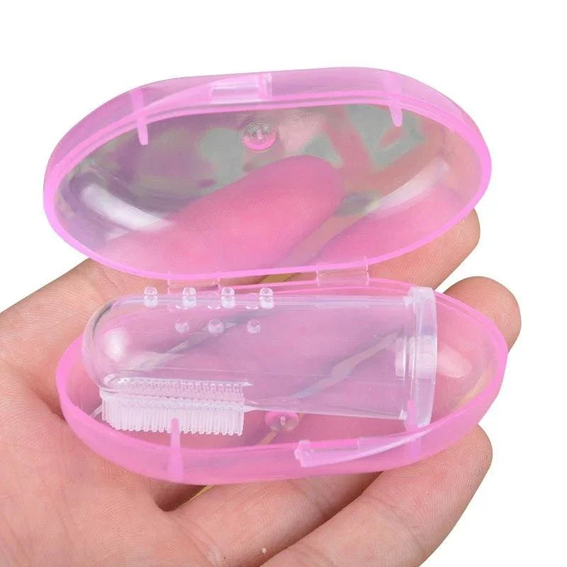 The AeroBrush™ Silicone Finger Toothbrush for Dogs & Cats