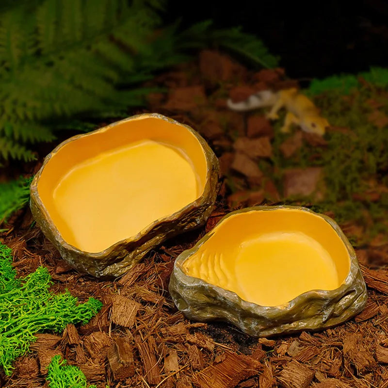 The AeroStump™ Tree Stump Reptile Food & Water Bowl | Terrarium Decor