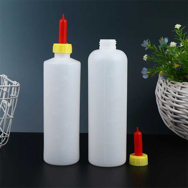 The AeroFeed™ Calf & Piglet Multi-Animal Feeding Bottle Set