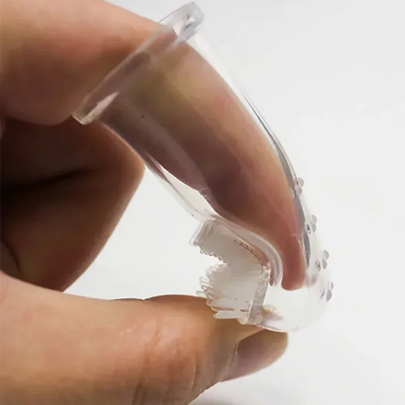 The AeroBrush™ Silicone Finger Toothbrush for Dogs & Cats