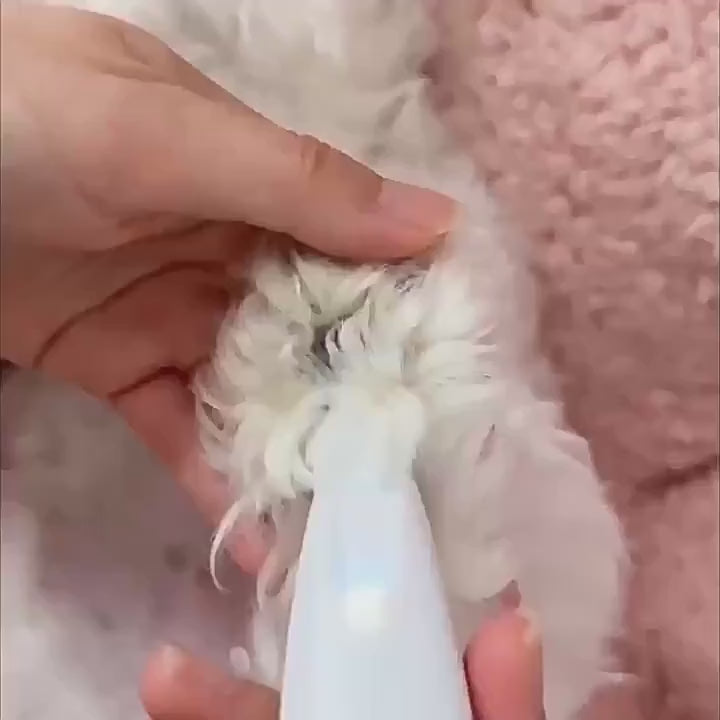 The AeroTrim™ Low-Noise USB Pet Grooming Clipper for Cats & Dogs